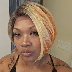Boss lace wig